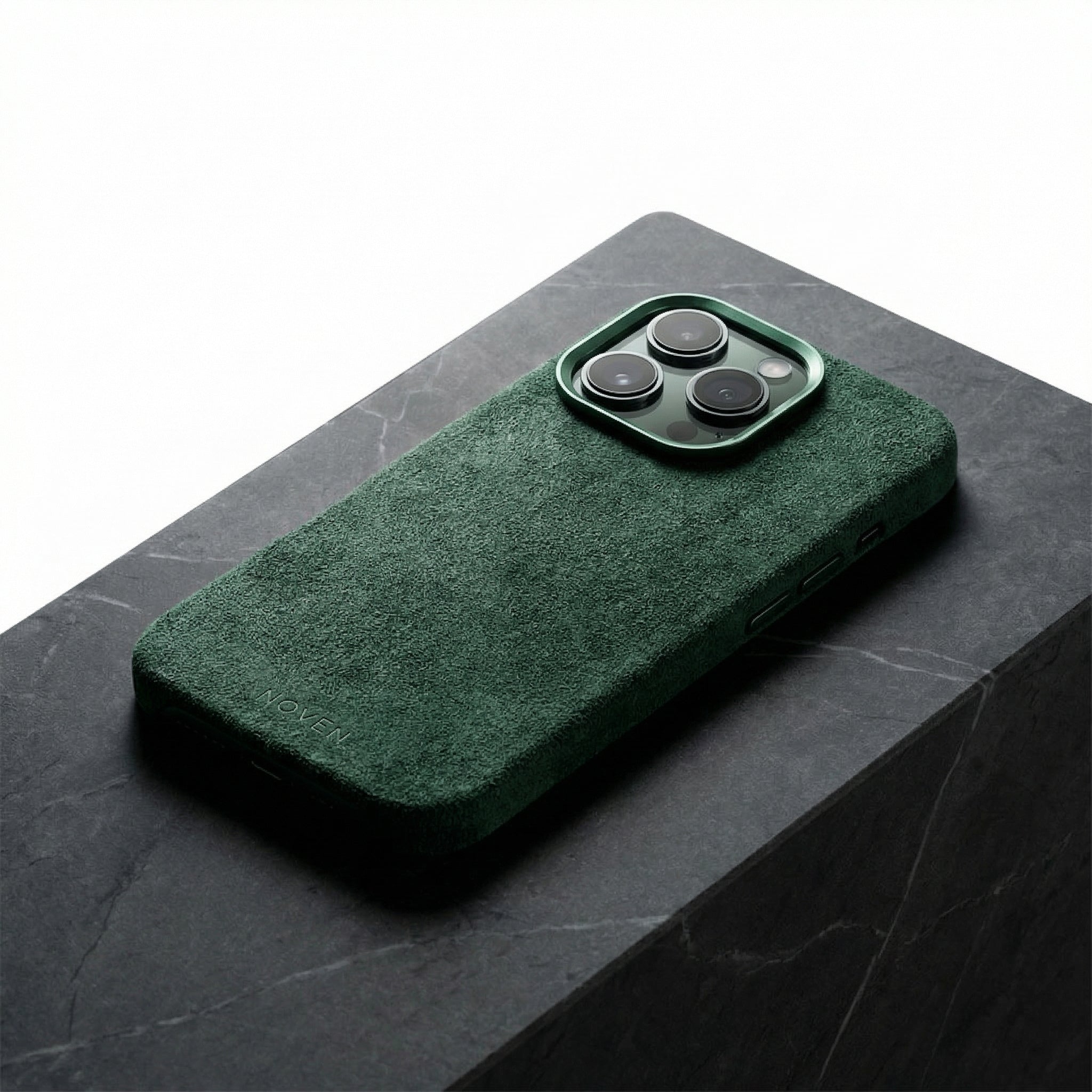iPhone 15 Pro Alcantara Case - Green