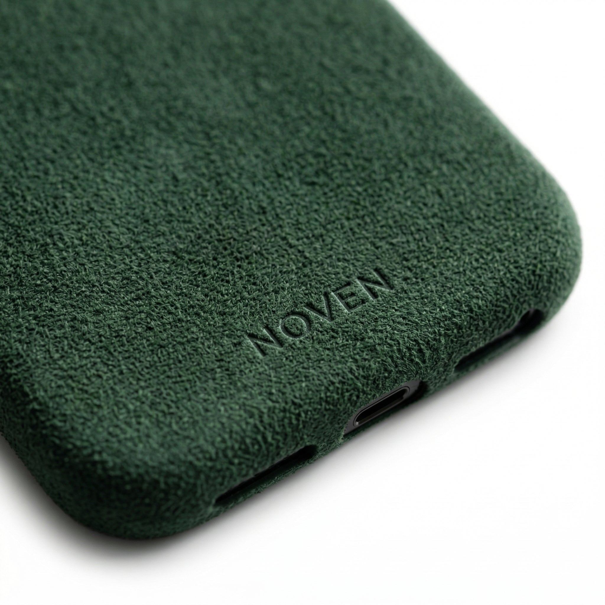iPhone 16e Alcantara Case - Green
