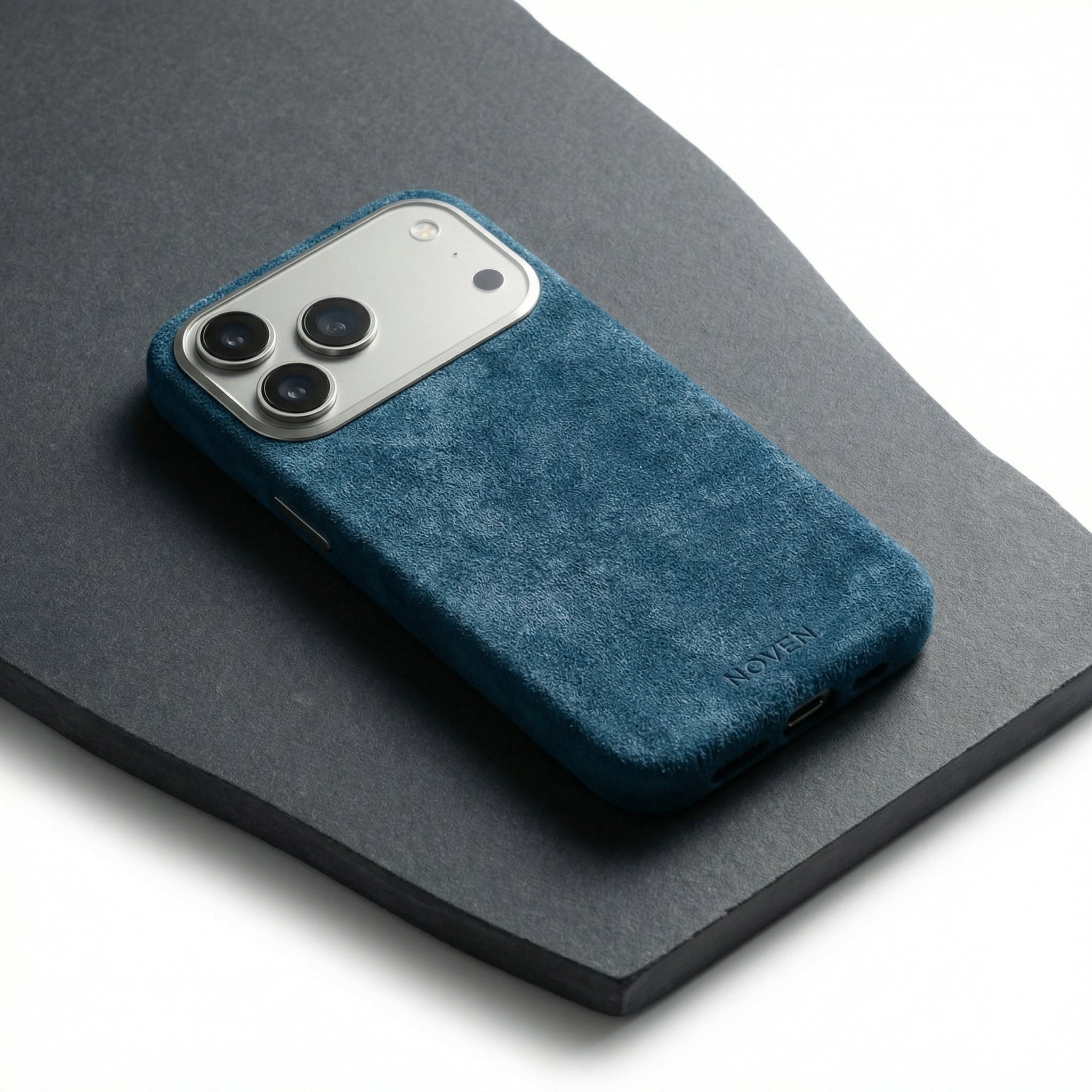 iPhone 17 Pro Max Alcantara Case - Blue